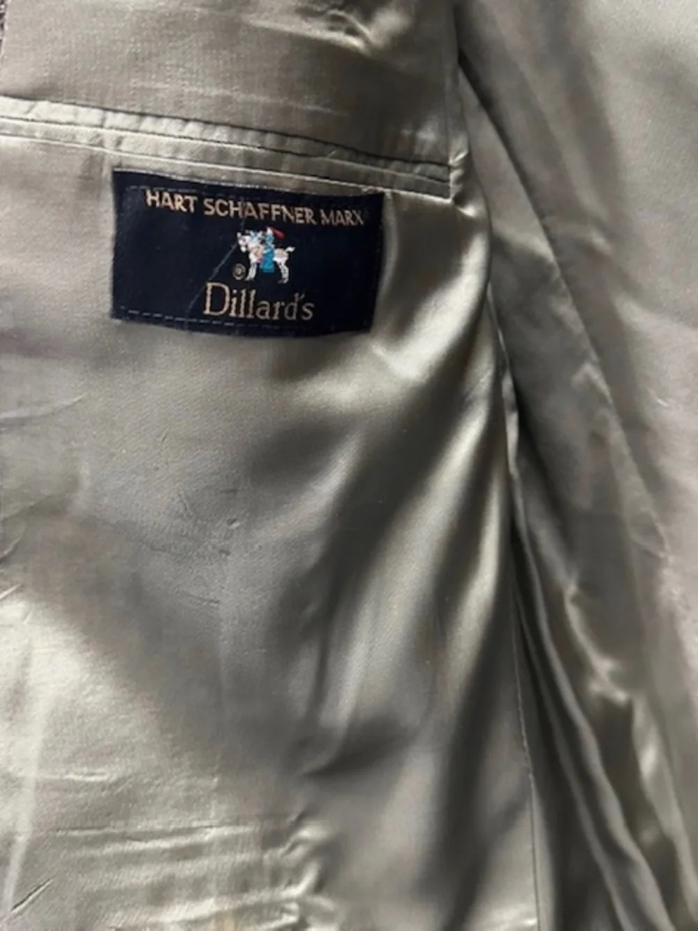 Hart Schaffner Marx Mens small checked sport coat, EUC